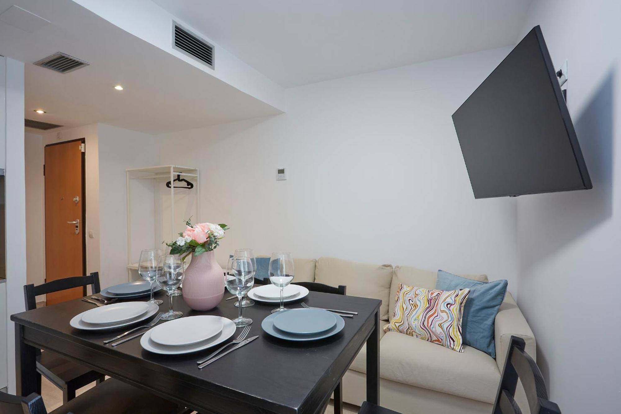 Three Bedroom Two Bathroom Apartment Close To Beach Barcelona Zewnętrze zdjęcie